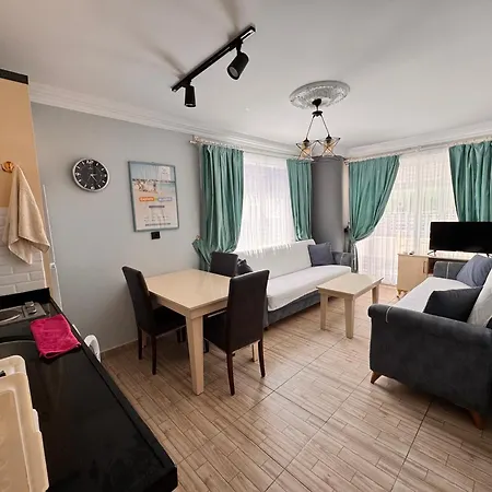 Polat Apartment Alanya